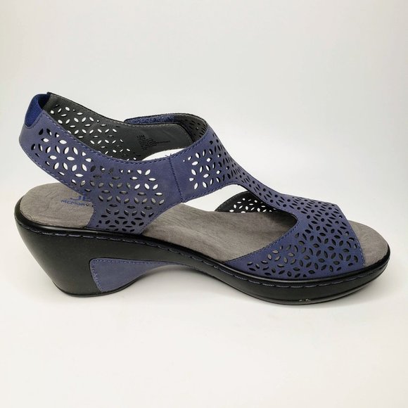 JBU by Jambu Chloe Perforated Sandals Navy 12 New - Picture 3 of 12